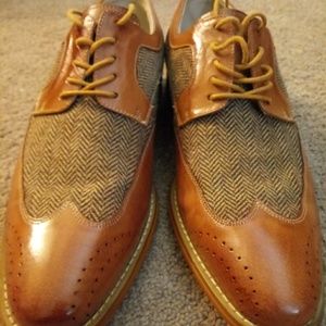 Dress shoes
